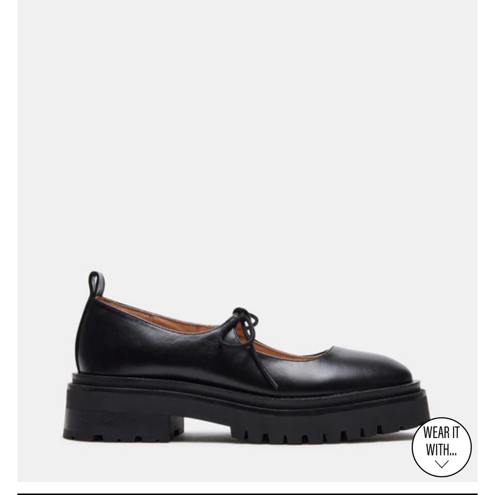 !SOLD OUT! Steven Madden Landon Platforms
